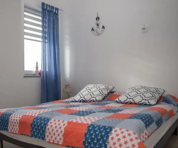 U Kostkow Dziwnówek