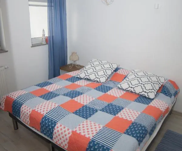 U Kostkow Dziwnówek